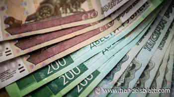 Russische Währung: Rubel verliert rund zehn Prozent an Wert gegenüber Dollar und Euro