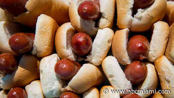 Man Charged After Throwing Hot Dog at Central Florida Police Officer