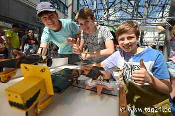 Kinder liefern sich in Chemnitz mit Sonnen-Fahrzeugen ein Rennen - TAG24