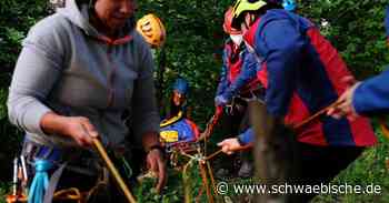Essingen: Bergwacht des DRK Aalen übt Rettung im Gelände - Schwäbische