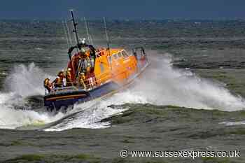 Stunning action picture of Eastbourne lifeboat captured by Sussex photographer - SussexWorld