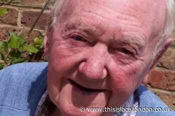 Respects paid to 'true legend of Epping' Roy Rogers