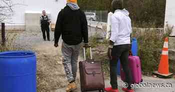 Ottawa starting to transfer ‘small number’ of asylum seekers to Ontario from Quebec - Global News