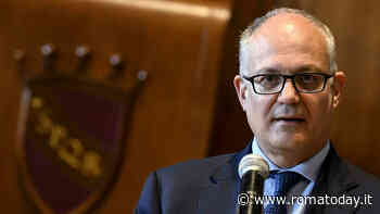 Rifiuti, Gualtieri ammette: "Roma ancora sporca. Chiediamo sforzo ad Ama"