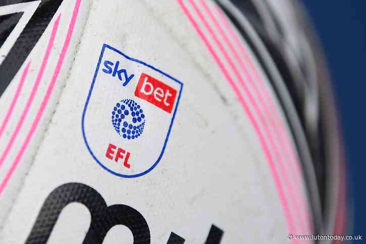 Luton Town transfer news: Hatters ‘expected’ to sign £2m Barnsley striker, Brighton ‘plotting move’ for Swansea City goalkeeper - Luton Today