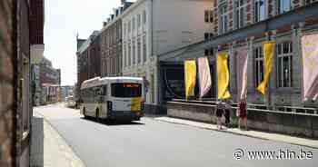 Bushokje op Naamsestraat aan diggelen geslagen | Leuven | hln.be - Het Laatste Nieuws