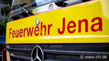 Test für Ernstfall: Feuerwehr eilt mit Blaulicht zu Brand in Sparkassen-Filiale in Jena