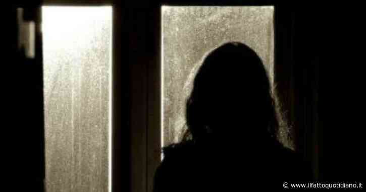 Dice di aver cambiato sesso e perseguita ex compagna di scuola, condannato a un anno e mezzo