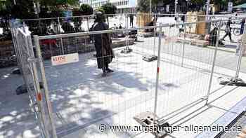 Der Manzù-Brunnen am Königsplatz wird nach Vandalismus eingezäunt