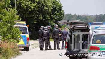 SEK-Einsatz in Halfing abgeschlossen: Ermittler auf der Suche nach den Hintergründen