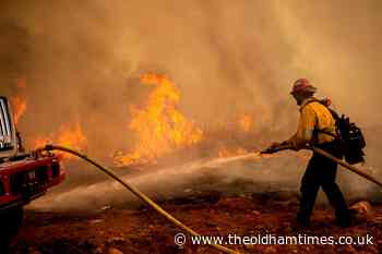 Fresh evacuations for communities near California forest fire - The Oldham Times