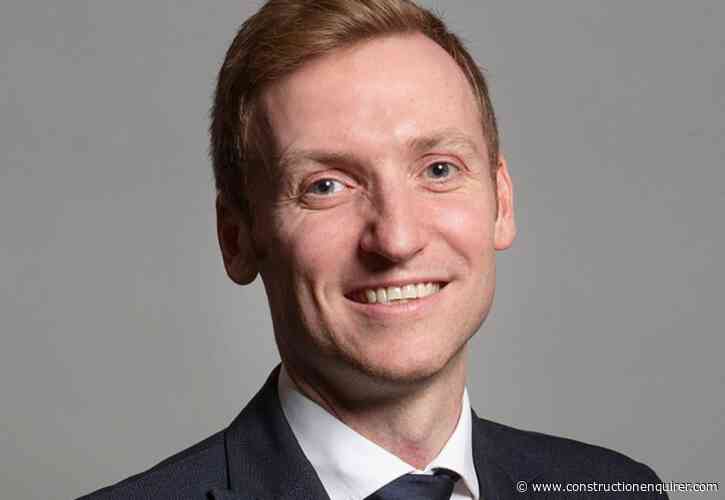 Construction and housing ministers resign