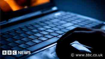 Tech firms told to do better on child abuse images