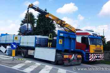 Fossano, camion "perde" rifiuti pericolosi - La Fedeltà - La Fedeltà