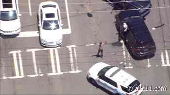 Charlotte police chase ends with crash, but not before suspect carjacks multiple vehicles