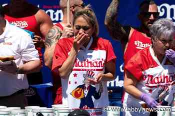 VIDEO: Joey Chestnut is chomp champ again in July 4 hot dog contest