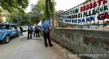 Roma, blitz all'alba alla Caffarella: nuovo sgombero nell'ex palazzo della Regione - ilmessaggero.it
