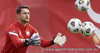 Fabianski hammers out new EPL deal - Western Advocate