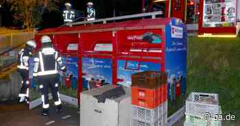 Lohmar: Feuerwehr befreit 12-jähriges Kind aus Altkleider-Container​ - General-Anzeiger Bonn