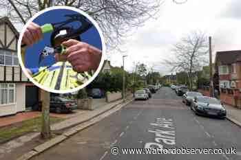 Man caught in Watford with 'zombie' knife in front of children