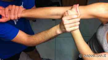 Arzano choc, 39enne minaccia la mamma col martello - Napoli ZON - Napoli.zon