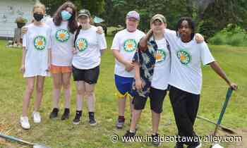 'Garden of hope': Dementia Society helps to create reminiscing garden in Arnprior - Ottawa Valley News