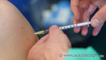 Landtag - Dresden - Corona-Impfung: 833 Verdachtsfälle auf Nebenwirkungen - Politik - Süddeutsche Zeitung - SZ.de