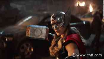 How Jane Foster became Thor in Marvel comics