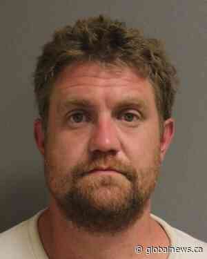 Multiple warrants issued for ‘violent’ Nanaimo, B.C. man: RCMP