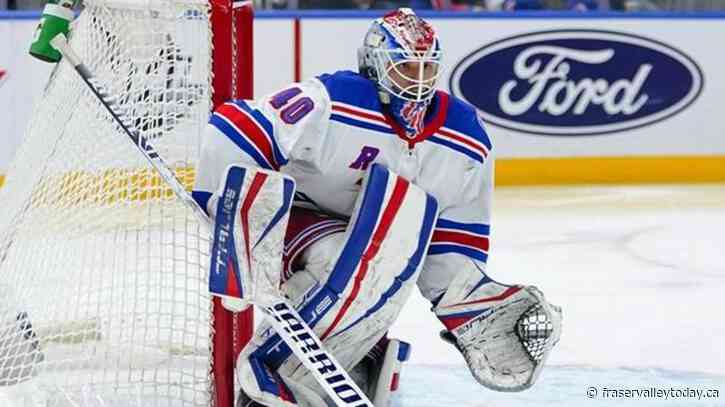 Penguins re-sign Letang; Avalanche acquire goalie Georgiev