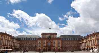 „Schwarze Akademie“ in Mannheim: Einsatz gegen Rassismus und Vorurteile - BNN - Badische Neueste Nachrichten