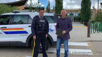 Red Deer RCMP return stolen plaque to City - rdnewsnow.com