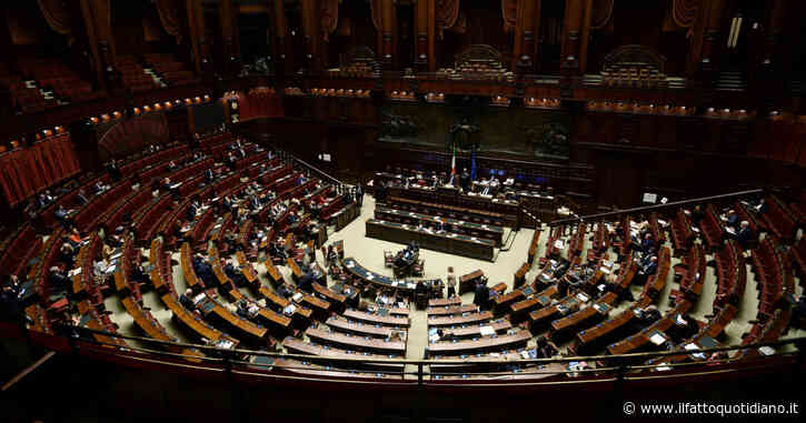 Dl Aiuti, ok della Camera alla fiducia: M5s a favore (tranne 28 assenti). Passa odg 5 stelle sul reddito, respinto quello contro l’inceneritore