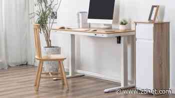 FlexiSpot standing desk deal: Save $80 on the Comhar