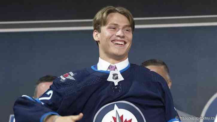 Winnipeg Jets take American right-winger Rutger McGroarty in NHL draft
