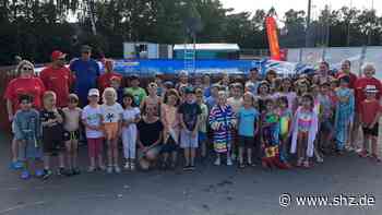 DLRG Halstenbek-Rellingen-Schenefeld: Kinder lernen im mobilen Becken schwimmen - shz.de