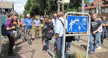 In Rheinstetten geben die Bürger beim Stadtspaziergang Anregungen - BNN - Badische Neueste Nachrichten