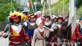 Endlich wieder Burgfest Burghausen: Lagerleben, Jubel und gar heftig Handgeklapper