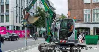 Unfall auf der Peterstraße: 72-Jährige Aachenerin bei Unfall mit Bagger schwer verletzt