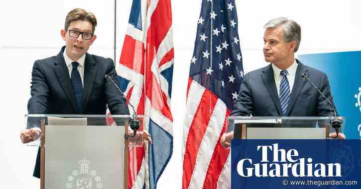 FBI and MI5 leaders give unprecedented joint warning on Chinese spying