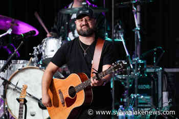 PHOTOS: Aaron Goodvin in concert at the Ponoka Stampede - Sylvan Lake News