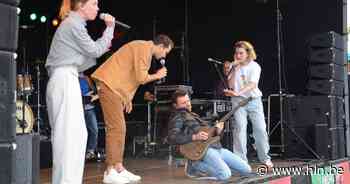 Lebbeke viert Vlaamse Feestdag op Wiezeplein | Lebbeke | hln.be - Het Laatste Nieuws