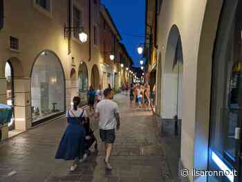 Saronno, i saldi non bastano per lanciare le aperture dei negozi: si salvano i locali con musica dal vivo - ilSaronno