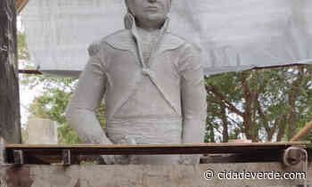 Simplício Dias ganha estátua pelo bicentenário da independência - Parnaiba - Cidade Verde