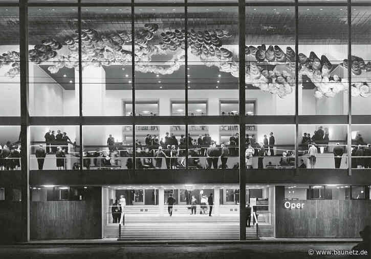 Wolkenfoyer der Städtischen Bühnen
 - Buchvorstellung in Frankfurt am Main