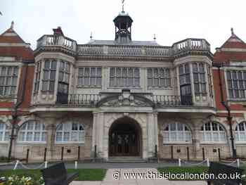 Barnet Council to scrap limits on public questions in meetings