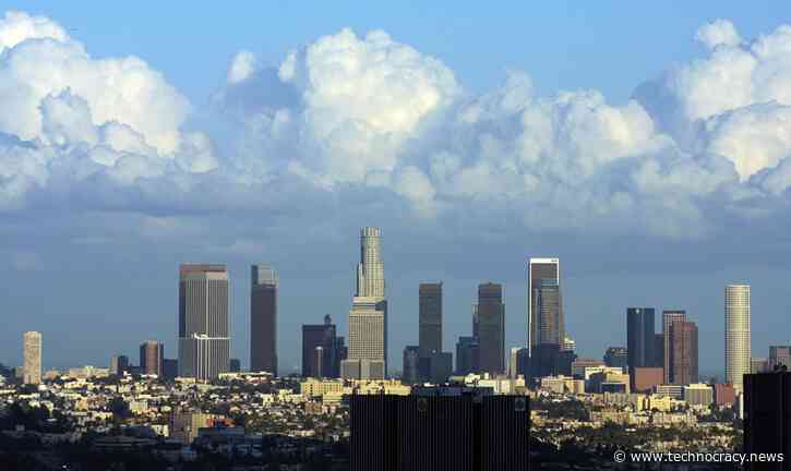 Judge Strikes Down Los Angeles School Vaccine Mandate