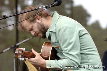Flashback: Bon Iver Shows the World His ‘Skinny Love’
