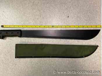 Machete wielding man runs through Vancouver's Gastown - Delta Optimist