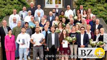 Ehrungs-Marathon: Stadt Wolfsburg ehrt Meister des Sports